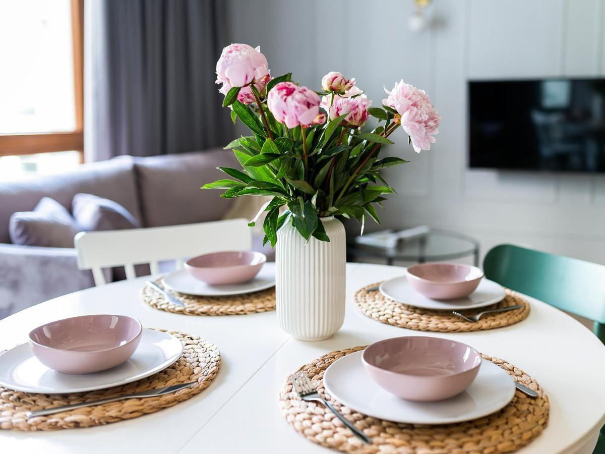 Yoursecondflat Grzybowska Metropoint Варшава Екстер'єр фото