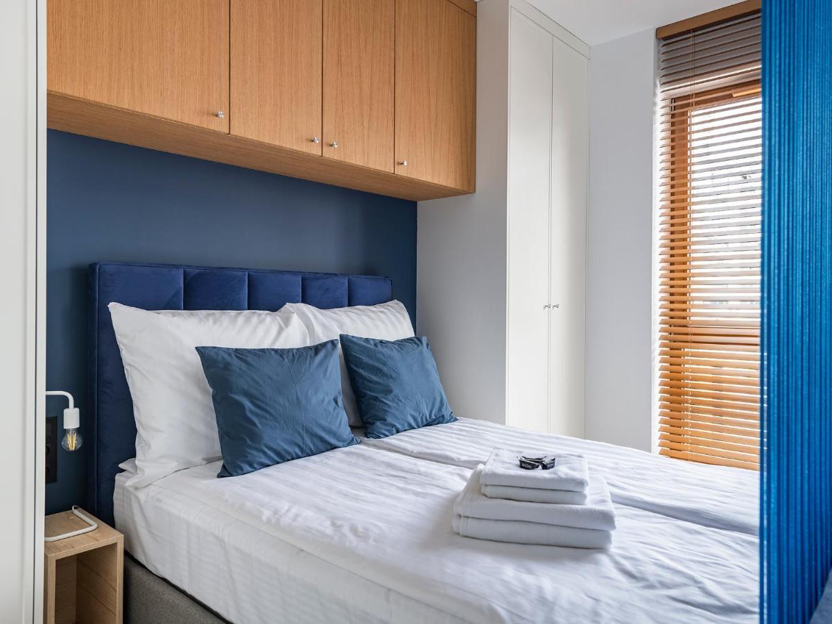 Yoursecondflat Grzybowska Metropoint Варшава Екстер'єр фото