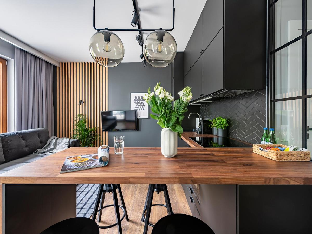 Yoursecondflat Grzybowska Metropoint Варшава Екстер'єр фото